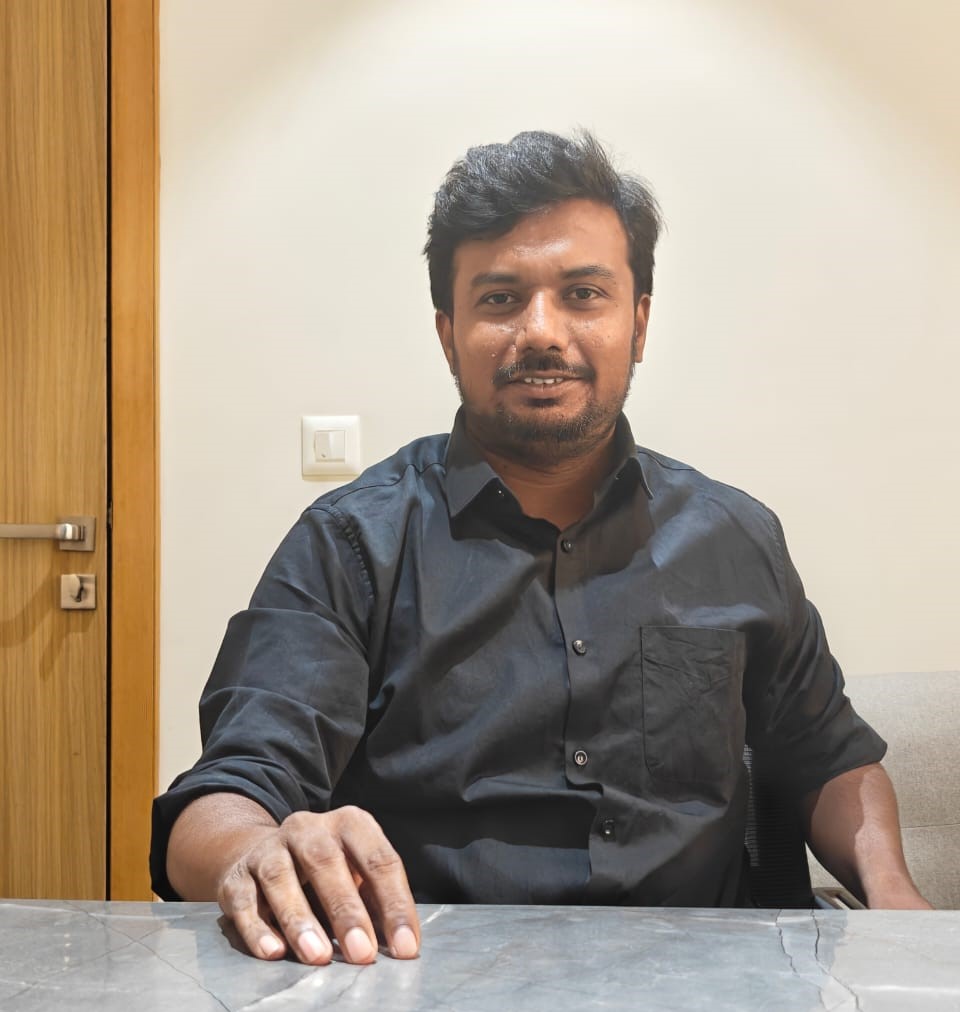 Dr. Naveen